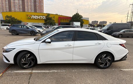 Hyundai Elantra, 2023 год, 2 155 000 рублей, 2 фотография