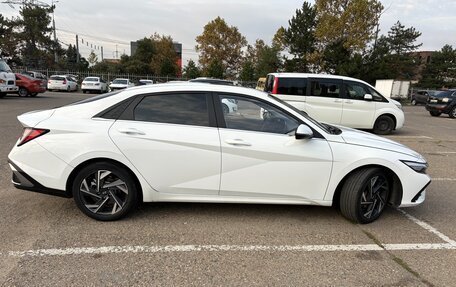 Hyundai Elantra, 2023 год, 2 155 000 рублей, 4 фотография