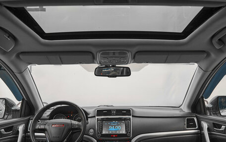 Haval H6, 2017 год, 1 370 000 рублей, 18 фотография