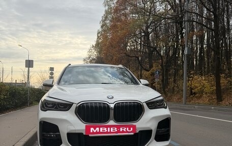 BMW X1, 2021 год, 3 800 000 рублей, 3 фотография