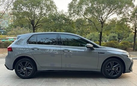 Volkswagen Golf VIII, 2023 год, 1 740 001 рублей, 4 фотография