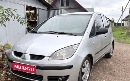 Mitsubishi Colt VI рестайлинг, 2006 год, 245 000 рублей, 1 фотография