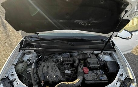 Renault Logan II, 2019 год, 900 000 рублей, 12 фотография
