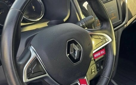 Renault Logan II, 2019 год, 900 000 рублей, 6 фотография