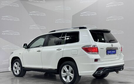 Toyota Highlander III, 2011 год, 2 225 000 рублей, 3 фотография