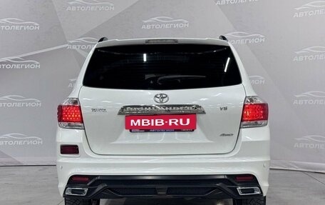 Toyota Highlander III, 2011 год, 2 225 000 рублей, 4 фотография