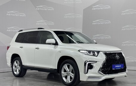 Toyota Highlander III, 2011 год, 2 225 000 рублей, 7 фотография
