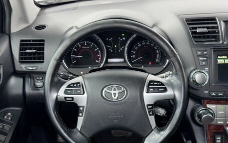 Toyota Highlander III, 2011 год, 2 225 000 рублей, 11 фотография