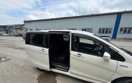 Honda Freed I, 2011 год, 700 000 рублей, 6 фотография