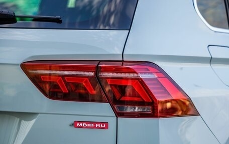 Volkswagen Tiguan II, 2021 год, 3 948 000 рублей, 13 фотография