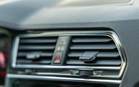 Volkswagen Tiguan II, 2021 год, 3 948 000 рублей, 28 фотография