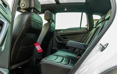 Volkswagen Tiguan II, 2021 год, 3 948 000 рублей, 35 фотография