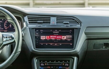 Volkswagen Tiguan II, 2021 год, 3 948 000 рублей, 19 фотография