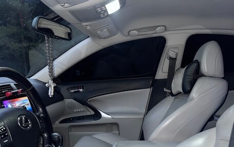 Lexus IS II рестайлинг 2, 2007 год, 1 250 000 рублей, 20 фотография