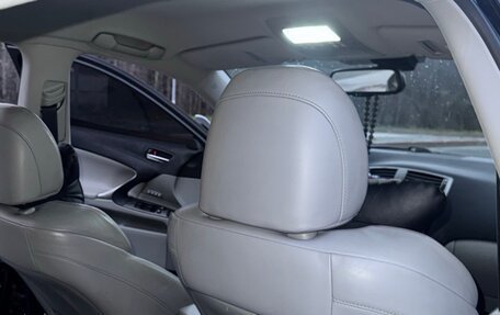 Lexus IS II рестайлинг 2, 2007 год, 1 250 000 рублей, 22 фотография