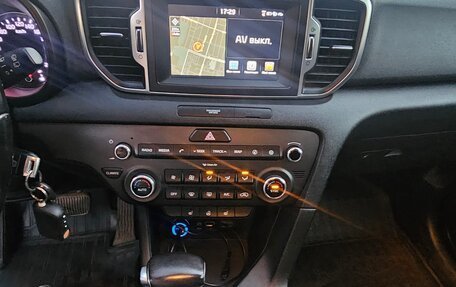 KIA Sportage IV рестайлинг, 2017 год, 2 250 000 рублей, 8 фотография
