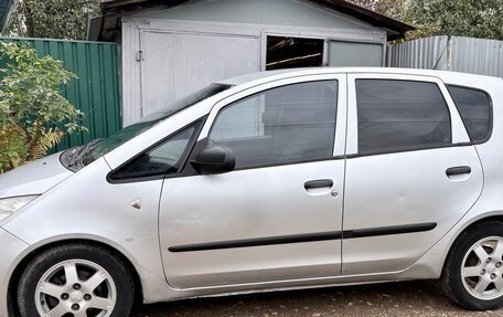 Mitsubishi Colt VI рестайлинг, 2006 год, 245 000 рублей, 3 фотография