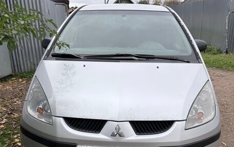 Mitsubishi Colt VI рестайлинг, 2006 год, 245 000 рублей, 2 фотография