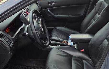 Honda Accord VII рестайлинг, 2005 год, 700 000 рублей, 7 фотография