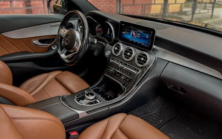 Mercedes-Benz C-Класс, 2019 год, 2 250 000 рублей, 3 фотография