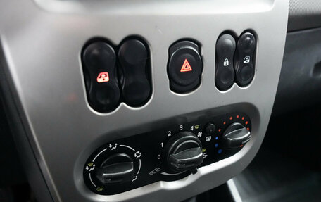 Renault Sandero I, 2012 год, 525 000 рублей, 11 фотография