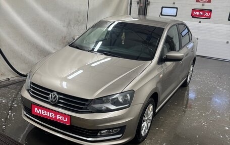 Volkswagen Polo VI (EU Market), 2015 год, 995 000 рублей, 1 фотография