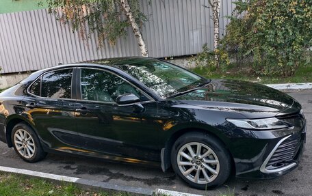 Toyota Camry, 2021 год, 2 290 000 рублей, 12 фотография