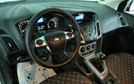 Ford Focus III, 2012 год, 899 000 рублей, 11 фотография