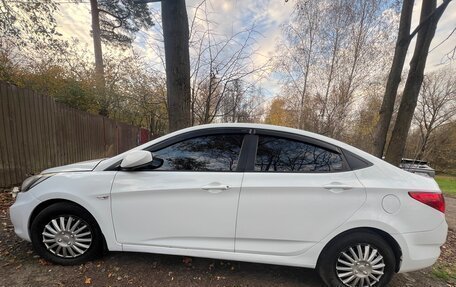 Hyundai Solaris II рестайлинг, 2011 год, 850 000 рублей, 7 фотография
