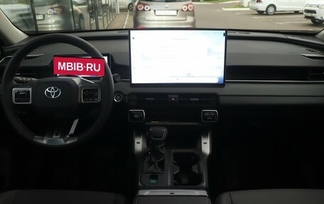 Toyota RAV4, 2026 год, 4 400 000 рублей, 7 фотография