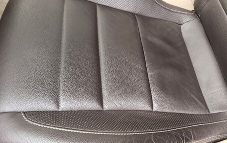 Mercedes-Benz E-Класс, 2013 год, 2 300 000 рублей, 10 фотография