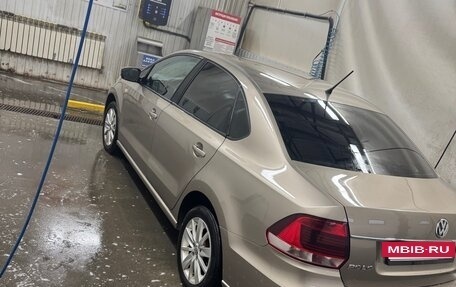 Volkswagen Polo VI (EU Market), 2015 год, 995 000 рублей, 3 фотография