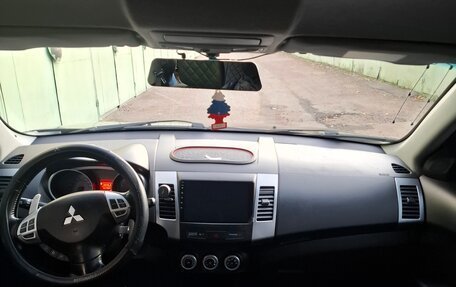 Mitsubishi Outlander III рестайлинг 3, 2007 год, 830 000 рублей, 30 фотография