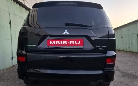 Mitsubishi Outlander III рестайлинг 3, 2007 год, 830 000 рублей, 28 фотография