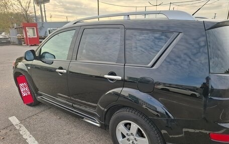 Mitsubishi Outlander III рестайлинг 3, 2007 год, 830 000 рублей, 36 фотография