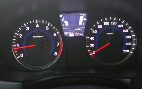 Hyundai Solaris II рестайлинг, 2011 год, 700 000 рублей, 11 фотография
