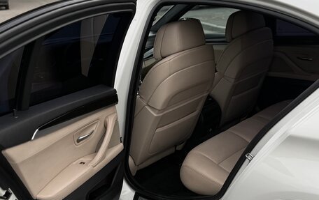 BMW 5 серия, 2011 год, 1 850 000 рублей, 8 фотография