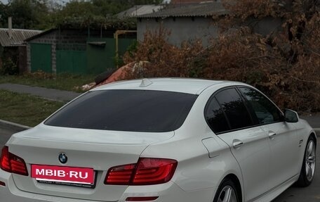 BMW 5 серия, 2011 год, 1 850 000 рублей, 2 фотография
