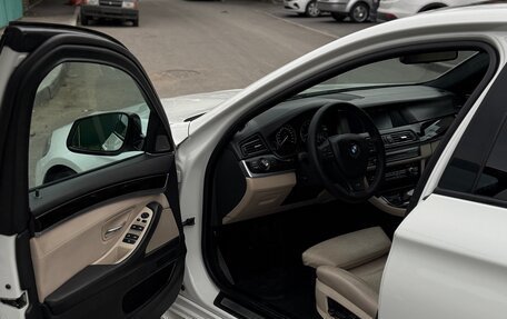 BMW 5 серия, 2011 год, 1 850 000 рублей, 12 фотография