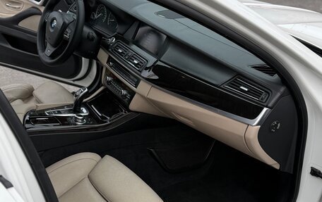 BMW 5 серия, 2011 год, 1 850 000 рублей, 11 фотография