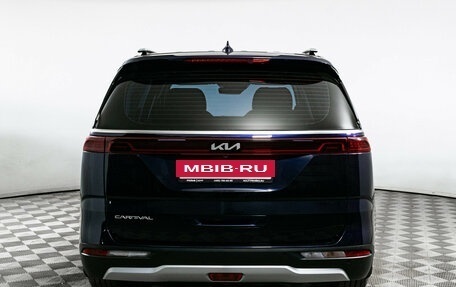 KIA Carnival, 2022 год, 3 850 000 рублей, 6 фотография