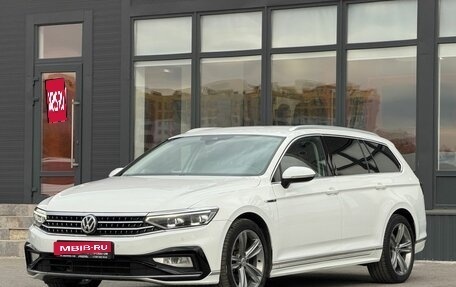 Volkswagen Passat B8 рестайлинг, 2019 год, 2 749 000 рублей, 5 фотография
