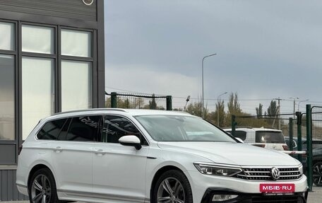Volkswagen Passat B8 рестайлинг, 2019 год, 2 749 000 рублей, 4 фотография
