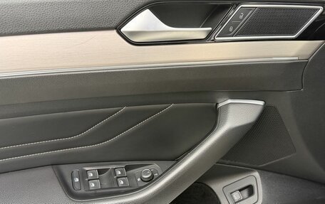 Volkswagen Passat B8 рестайлинг, 2019 год, 2 749 000 рублей, 23 фотография