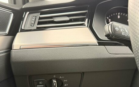 Volkswagen Passat B8 рестайлинг, 2019 год, 2 749 000 рублей, 22 фотография