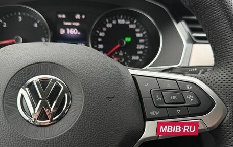 Volkswagen Passat B8 рестайлинг, 2019 год, 2 749 000 рублей, 19 фотография