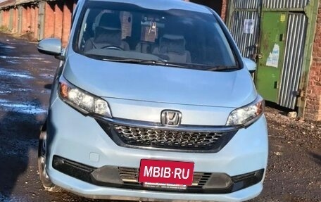 Honda Freed II, 2020 год, 1 800 000 рублей, 4 фотография