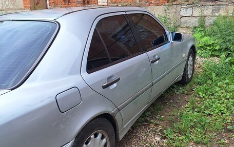 Mercedes-Benz C-Класс, 1998 год, 330 000 рублей, 14 фотография