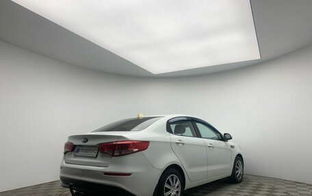 KIA Rio III рестайлинг, 2015 год, 691 000 рублей, 7 фотография