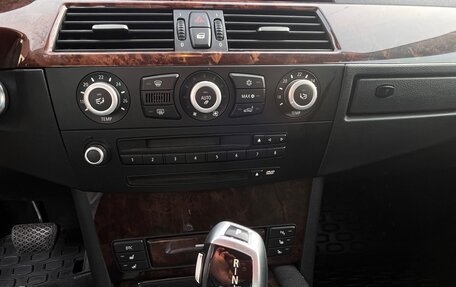 BMW 5 серия, 2007 год, 1 300 000 рублей, 9 фотография